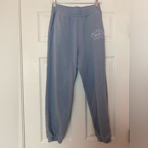 American Eagle sweatpants. Size adult small. In good condition.